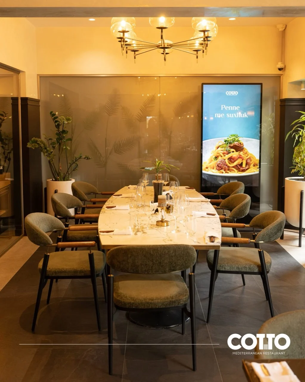 Tavolinë për miq — COTTO