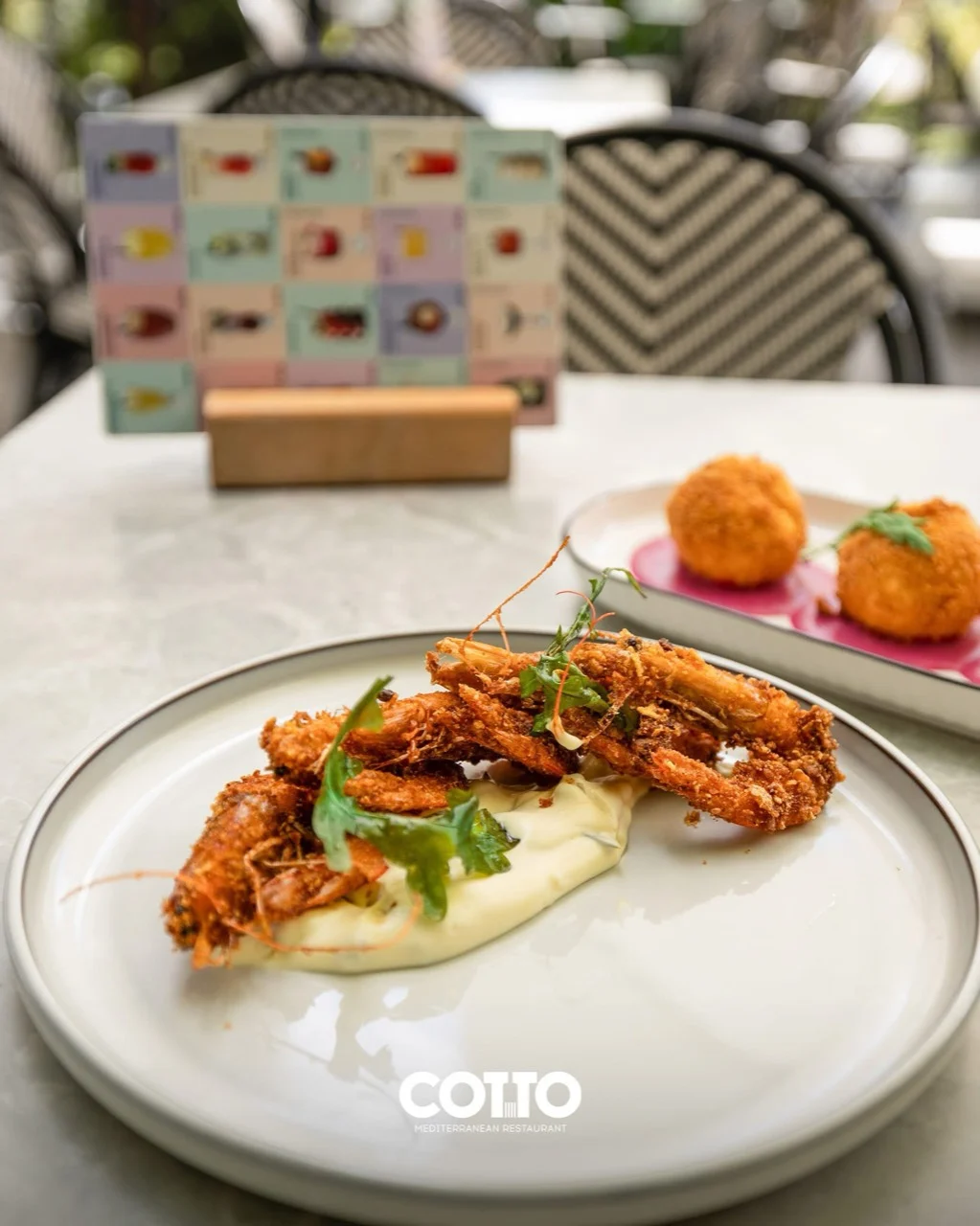 Pjatë e servirur në kopsht — COTTO