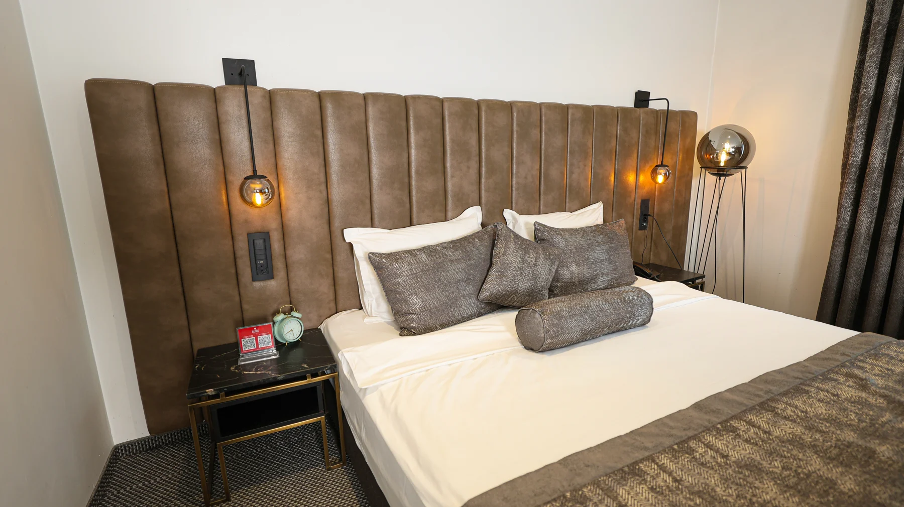 deluxe junior suite — Detaj i hapësirës